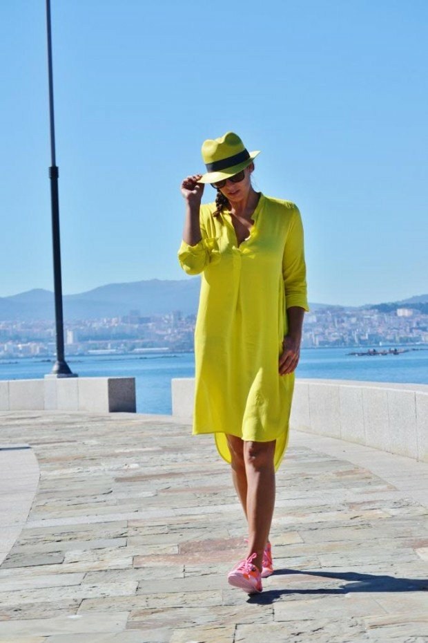 robe plage moderne jaune