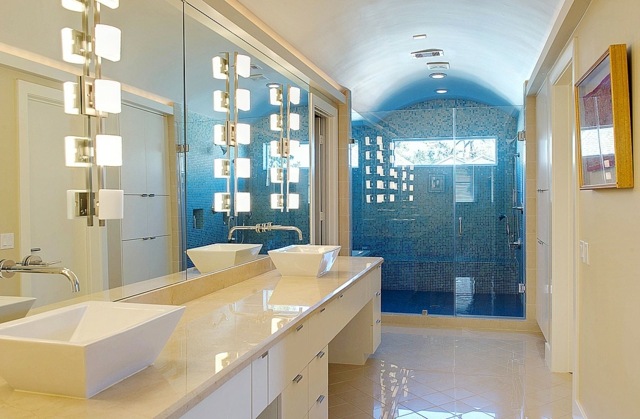 salle bain bleu beige