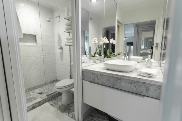 salle bain deco gris blanc