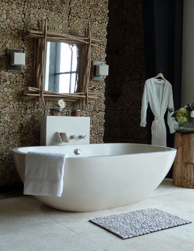 salle-bains-design-naturel-miroir-cadre-branchettes-tapis-bains-pierres salle de bains design