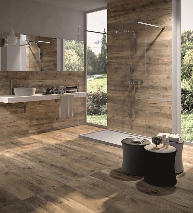 salle de bain design revetie carrelage faux bois
