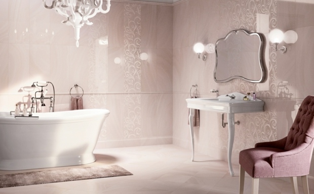 salle de bain déco glamour rose clair