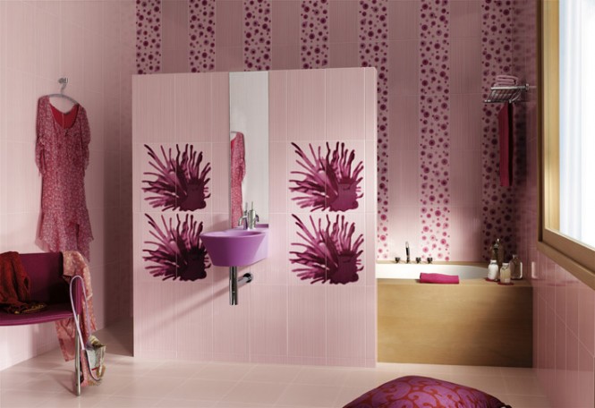 salle de bain en carrelage lavabo violet
