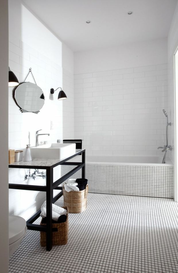 salle de bain minimaliste petits carreaux blancs