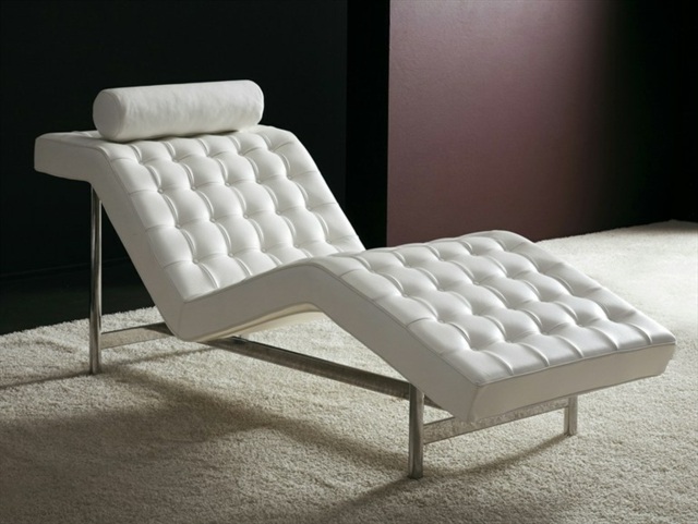 salle de séjour chaise cuir blanc meuble