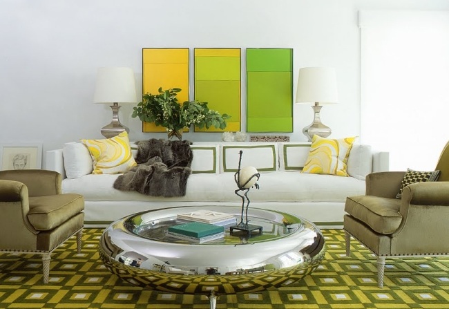 salle-séjour-couleurs-fraîches-accents-muraux-verts-tapis-carreaux-jaunes-coussins-motifs-jaunes idées salle de séjour