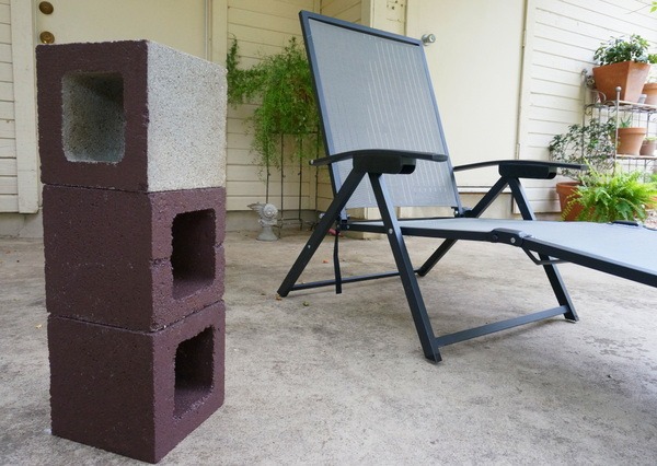 salon plein air chaise longue bloc parpaing beton