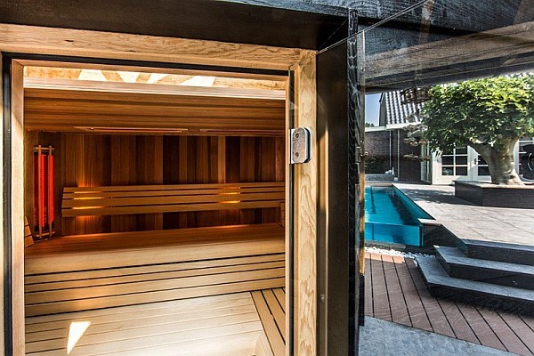 sauna extérieure villa de luxe