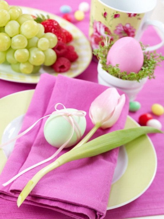 serviette rose tulipe table