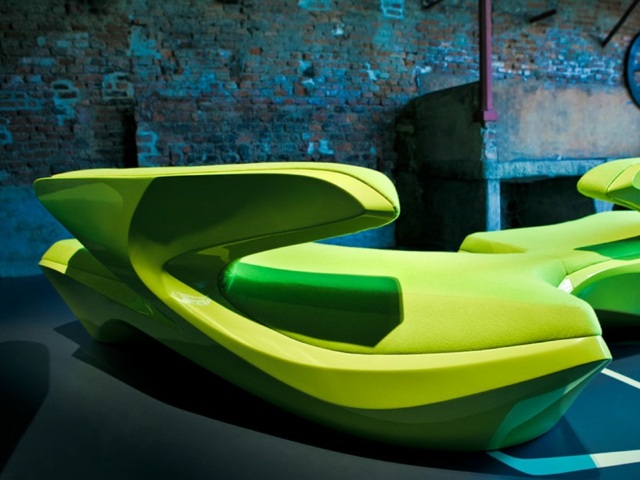 sofa sectionnel vert Zaha Hadid