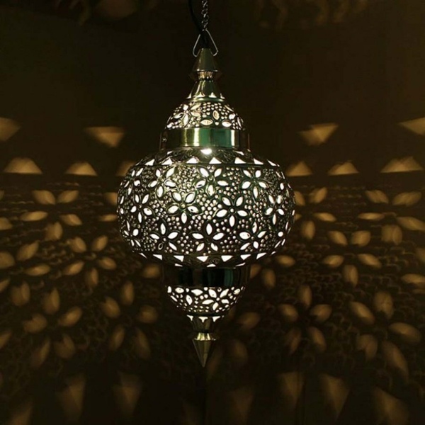 superbe lampe marocaine reflets magiques