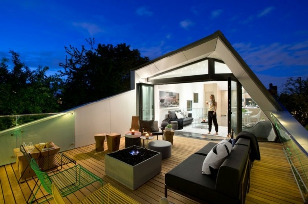 superbe maison atypique terrasse bois angulaire
