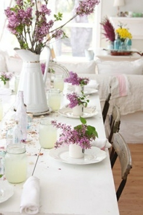 table à manger déco fleurs