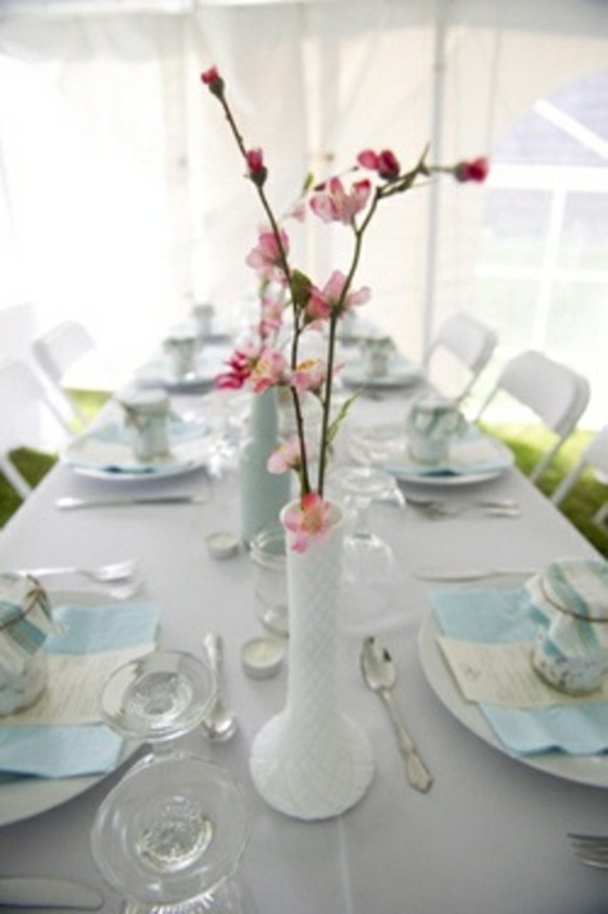 table décorée printemps