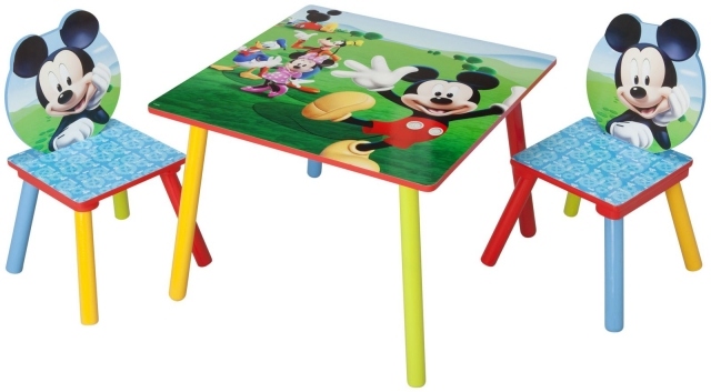 table-enfant-Mickey-Mouse-thème-chaises