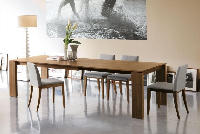 table-salle-manger-extensible-bois-élégante-design-épuré-chaises-tapissées-blanches table salle à manger extensible