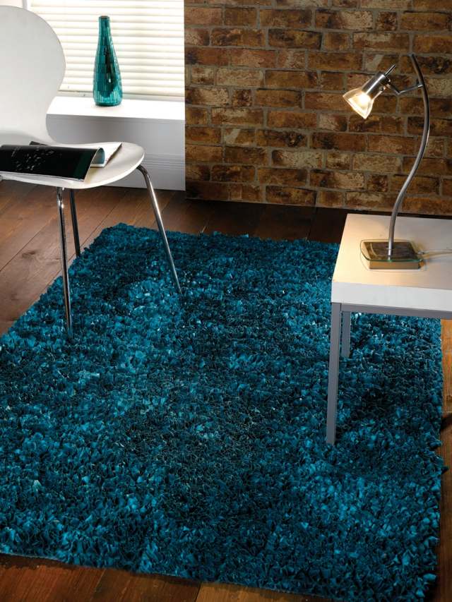 tapis bleu design moderne