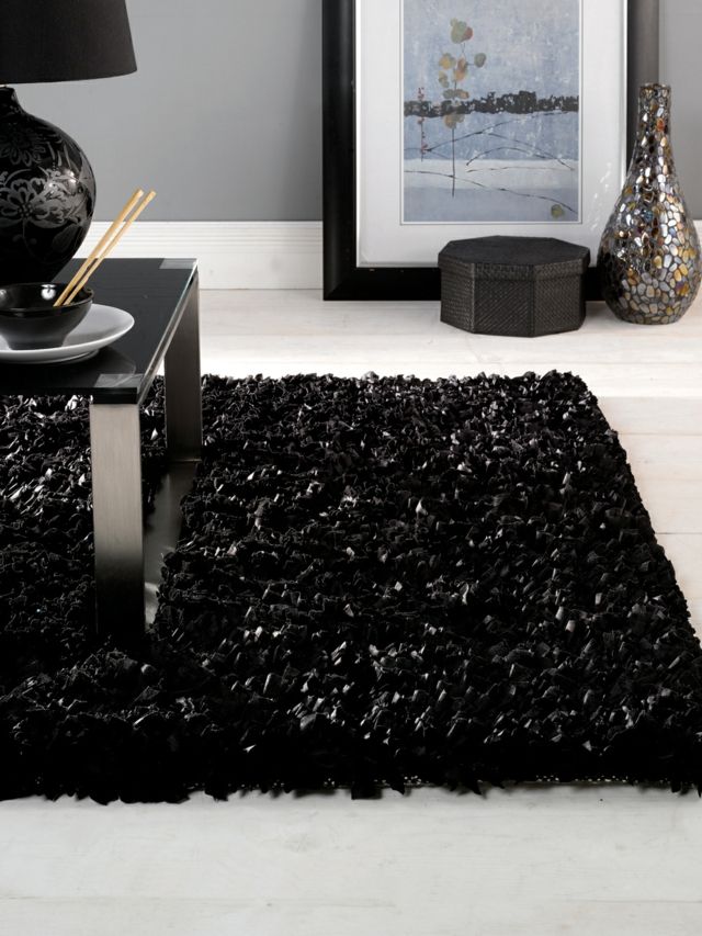 tapis poil long elegant noir