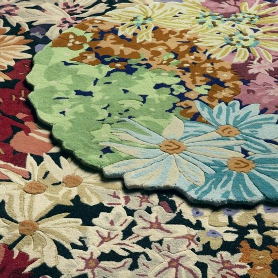 tapis floral salle bain