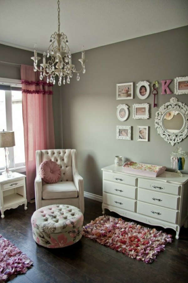 De petits tapis de chambre décoratifs rose déco maison féminine