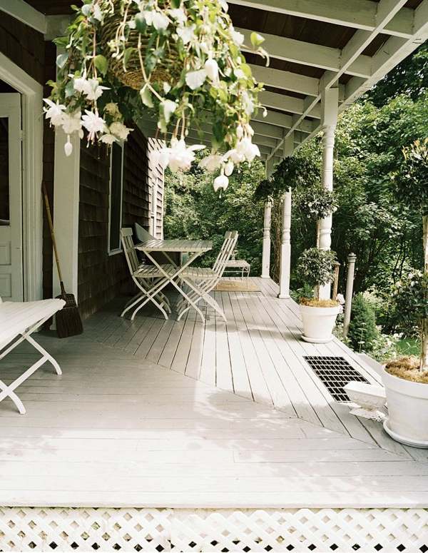 terrasse blanche fleurs