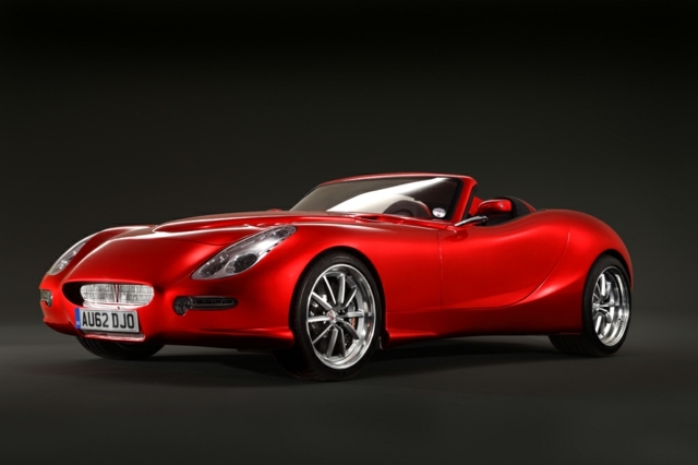 trident iceni version coupe couleur rouge