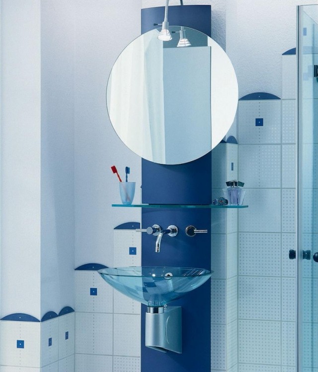 vasque-salle-bain-originale-murale-verre-bleu