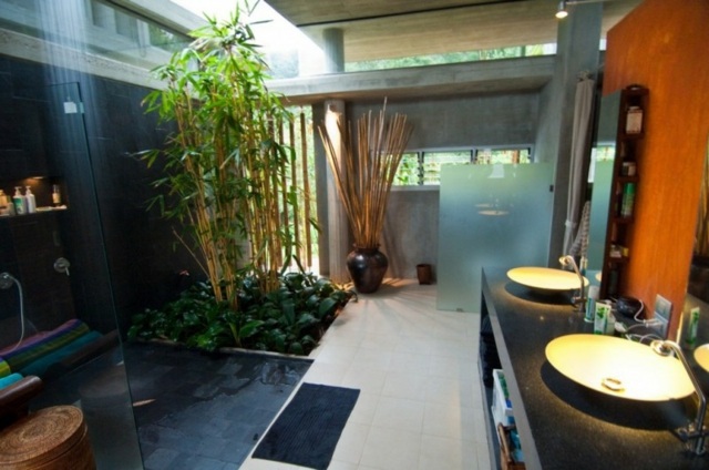 villa thailande salle eau bain douche eviers bambous