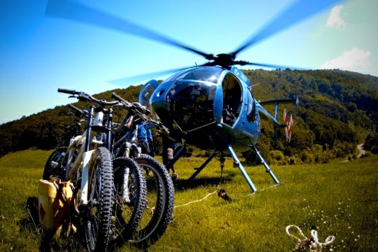 voyage sportif helitransporter montagne velo